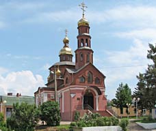 8.6.2006 - Kirche zwischen Lazarevskoje nach Gelenjik