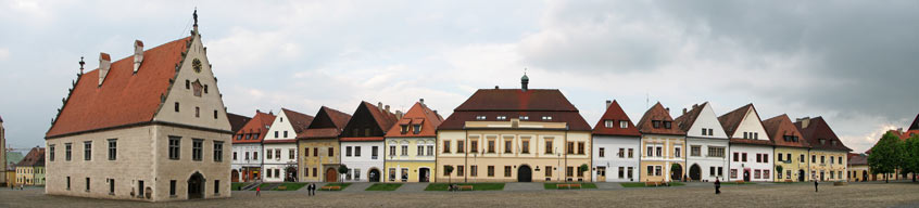 16.5.2009, Bardejov, Marktplatz mit Rathaus